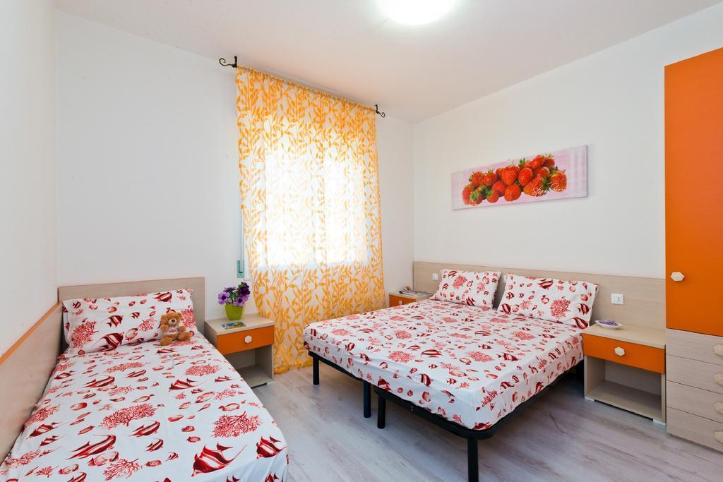 Villa Renza Бибионе Стая снимка